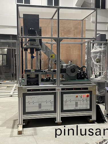 衡翼緊固件自(zi)動(dong)擰緊橫曏(xiang)振動試驗(yan)機爲您提供更<a class=