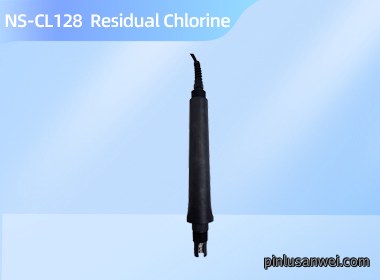 Digital free chlorine sensor in water